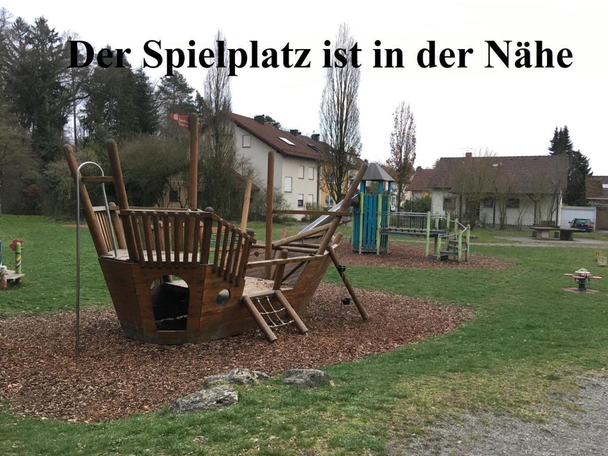 4-Zimmer Kinderfreundliche Ferienwohnung Фридрихсхафен Экстерьер фото